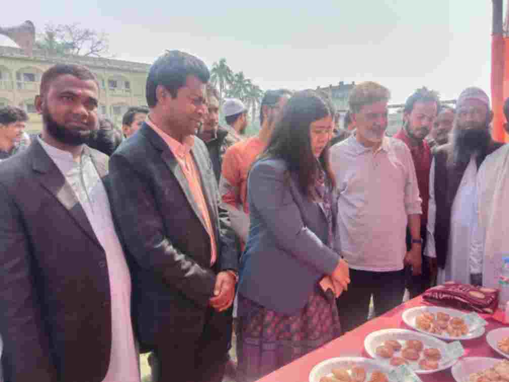 Building Community Connections in Cake Fair with UNO and Department of Women Affairs